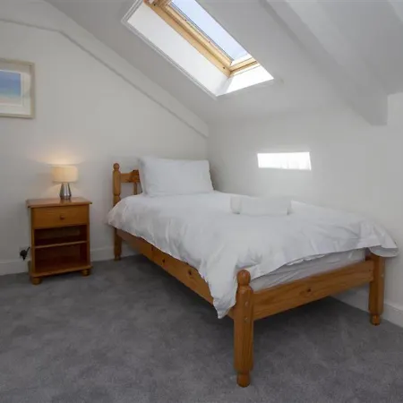 Holiday home 4 Draycott Terrace *