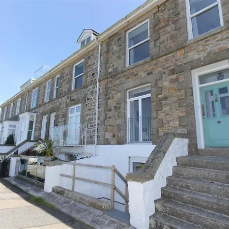 4 Draycott Terrace St Ives (Cornwall)
